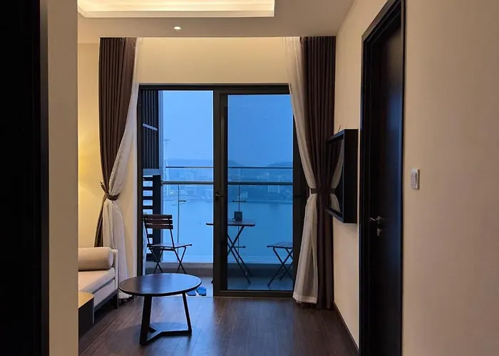 Halongbay Seaview * Hạ Long